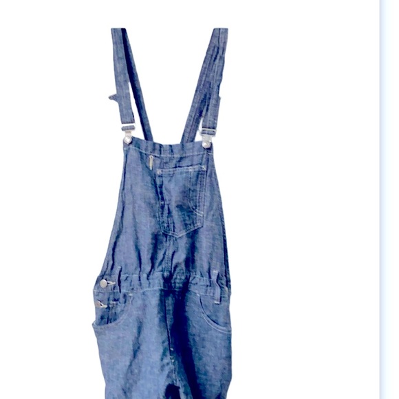 🎉2xHP🎉Levi’s Overall Shorts - Picture 9 of 9